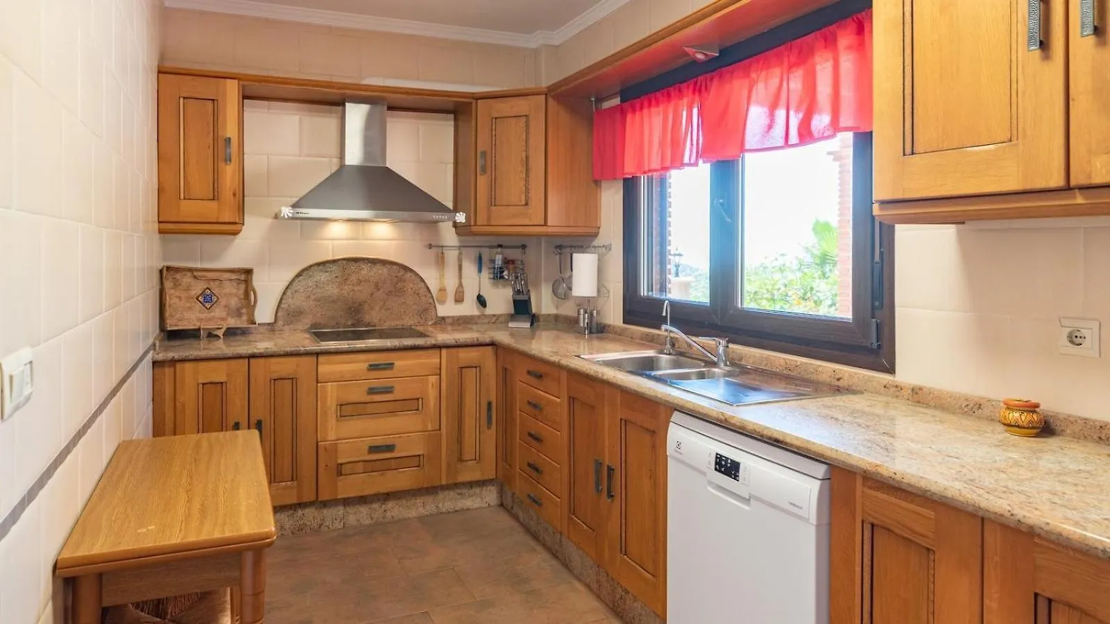 Villa Ilusion Sayalonga By Ruralidays 0*,